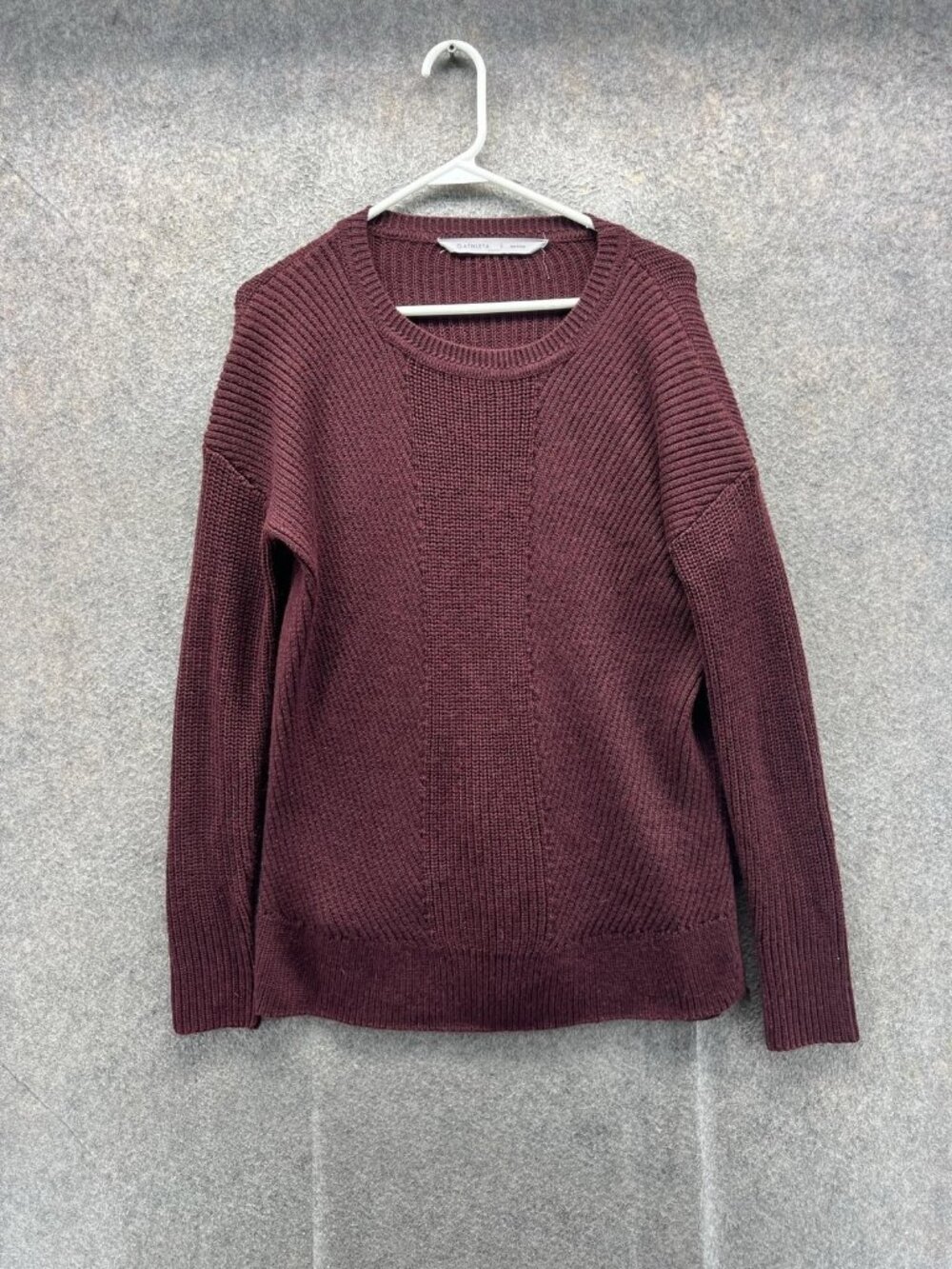 Athleta Sweater Womens Small Red Crew Neck Long Sleeve Solid Knit Pullover